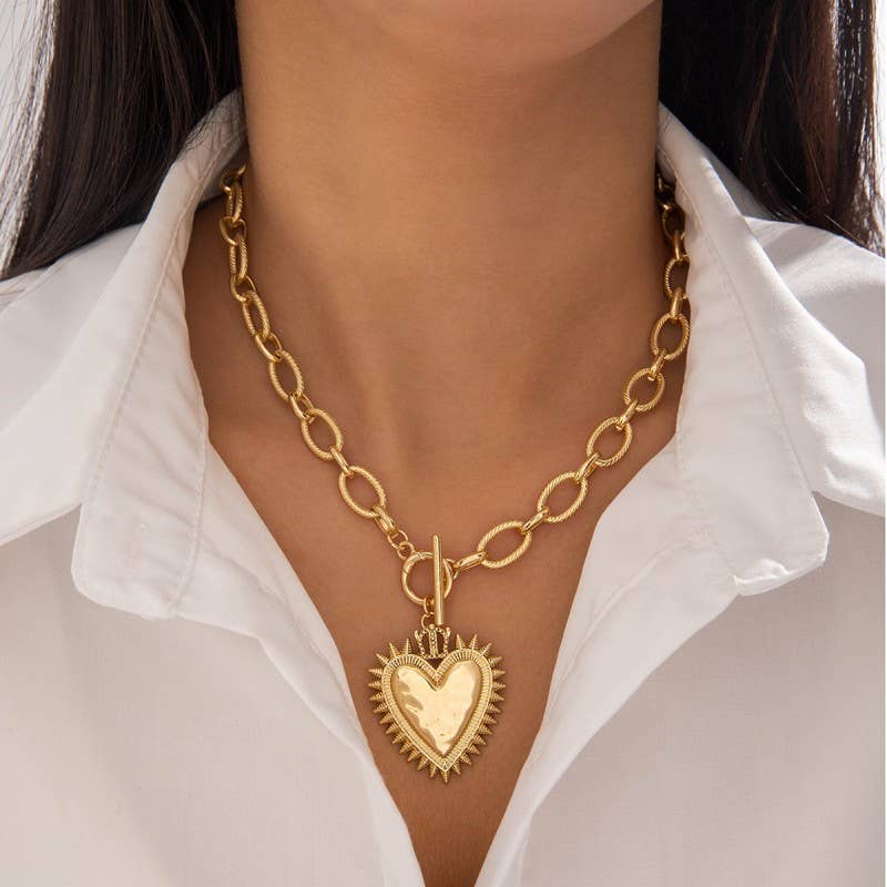 SPIKED HEART NECKLACE