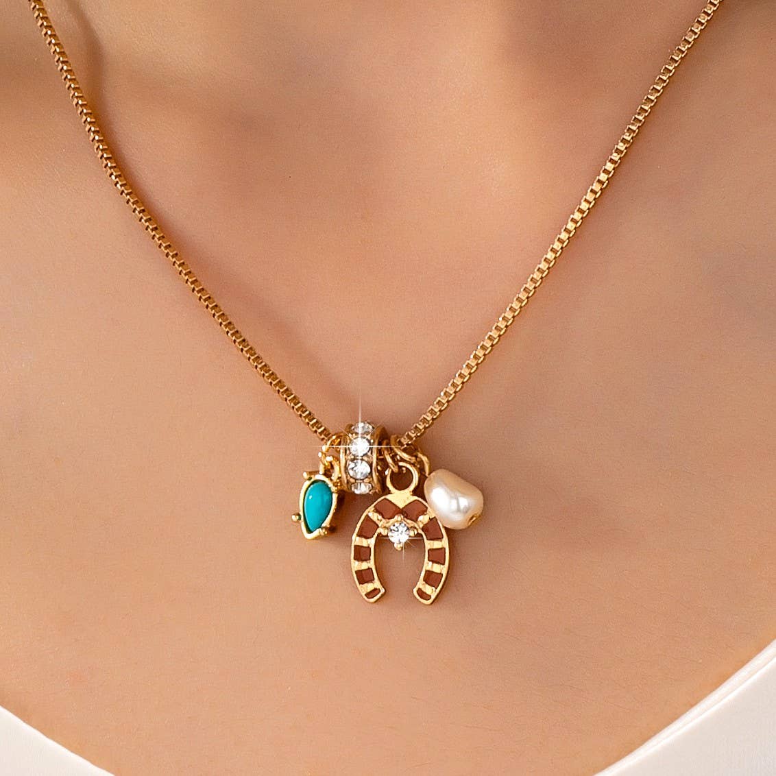 Southwest Horseshoe & Turquoise Necklace