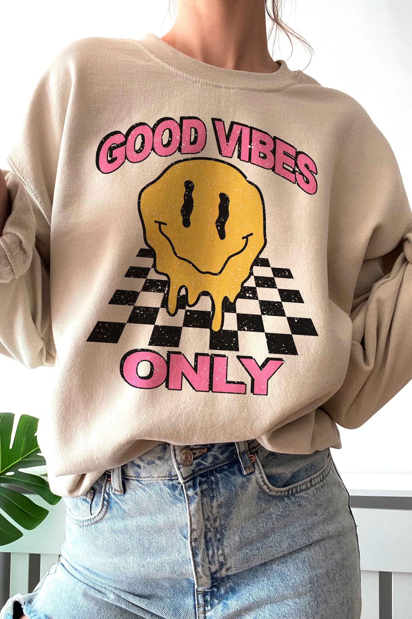 Checkered Good Vibes Only Sweatshirt - TTS - Multiple Colors