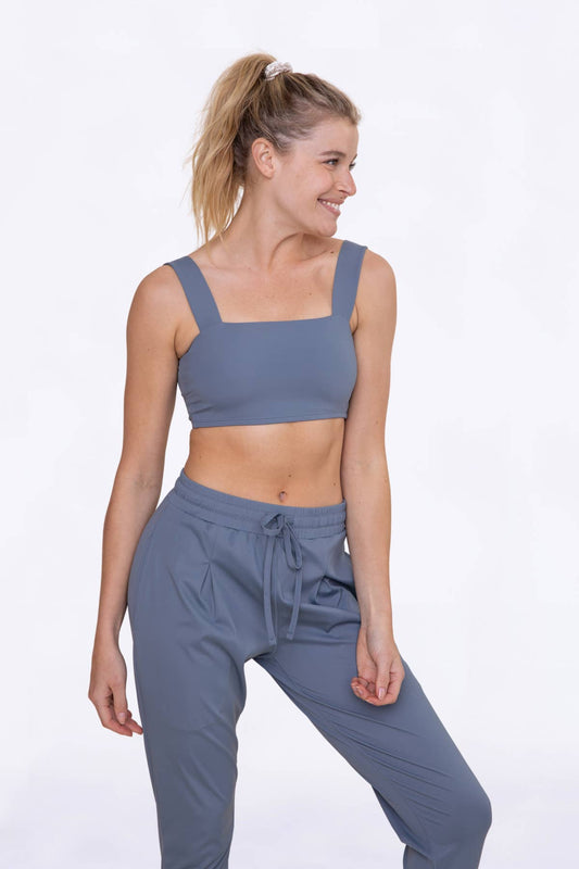 Solid Square Neck Sports Bra