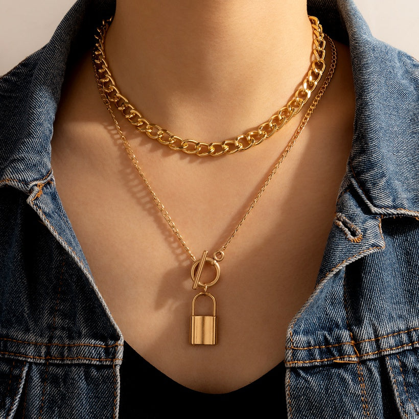 Doublelayer Gold Lock Necklace